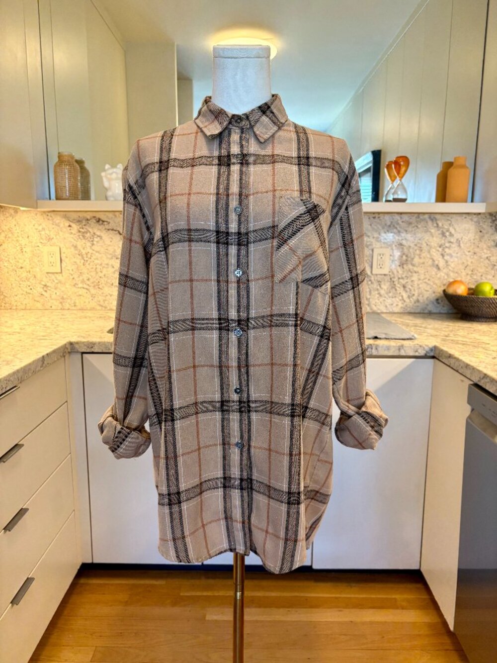 LA MIEL Soft Fabric Plaid Loose Fit Button Down Shirt